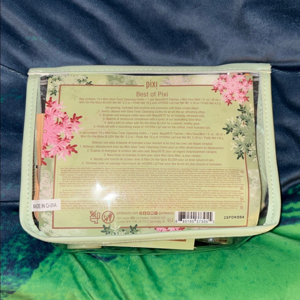 BRAND NEW UNOPENED Pixi Skincare Essentials in Mint and Peach Pouch - Picture 2 of 4